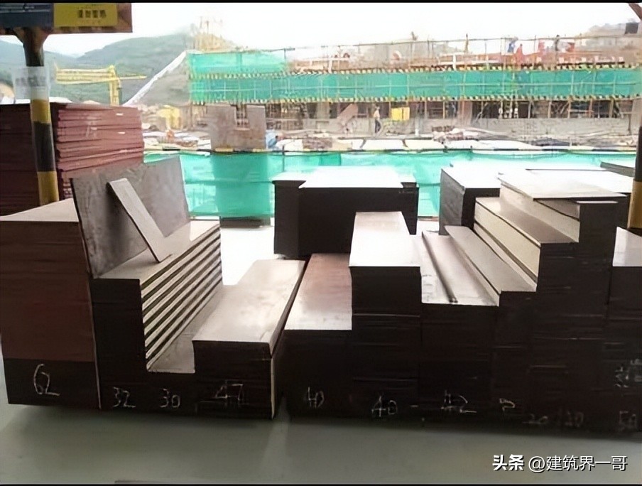 模板工程原材料控制_模板工程操作指引_建筑清水模板厂家生产规模