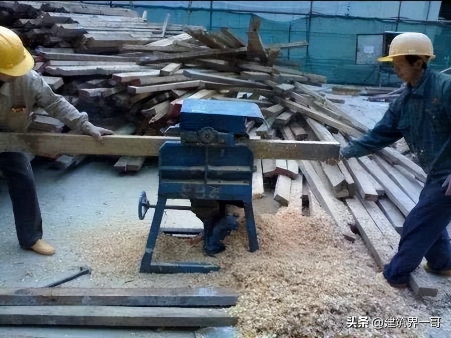 建筑清水模板厂家生产规模_模板工程原材料控制_模板工程操作指引