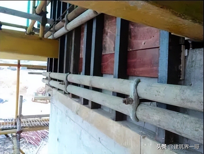 模板工程原材料控制_模板工程操作指引_建筑清水模板厂家生产规模