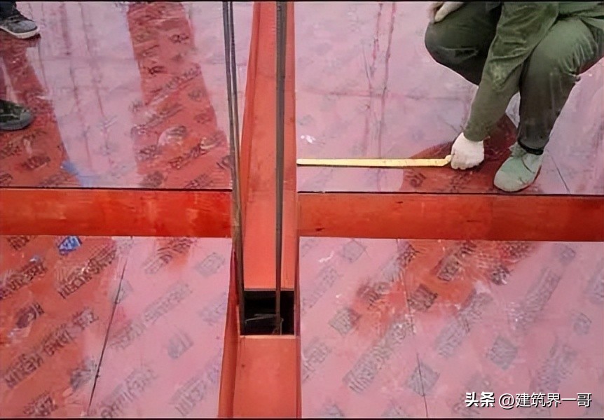 模板工程操作指引_建筑清水模板厂家生产规模_模板工程原材料控制