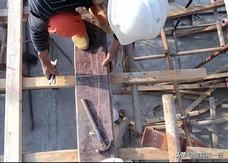 建筑清水模板厂家生产规模_模板工程操作指引_模板工程原材料控制