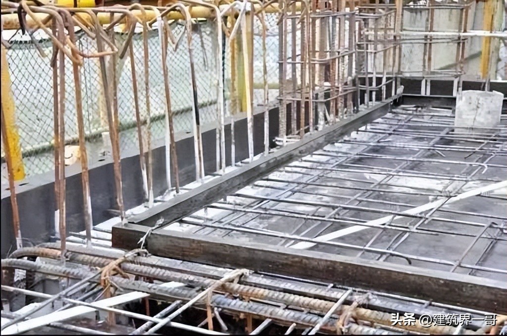 建筑清水模板厂家生产规模_模板工程原材料控制_模板工程操作指引